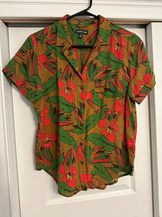Toad&Co Tops - Toad & Co Camp Cove Shirt Women’s M Green Kelp Aloha Button Up Tropical Outdoor